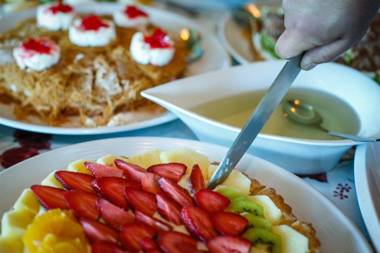 Easter Lunch Buffet at Bay Lodge